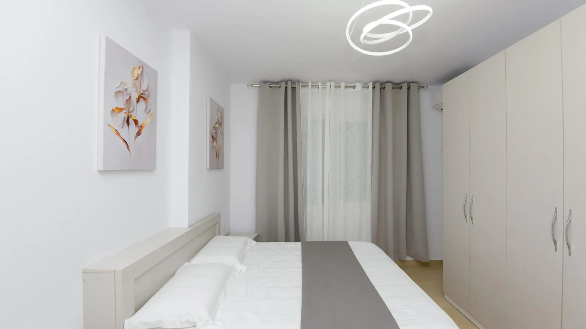 Sara Apartment Vlorë