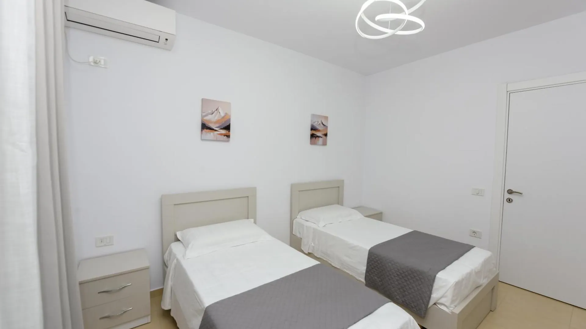 Sara Apartment Avlonya